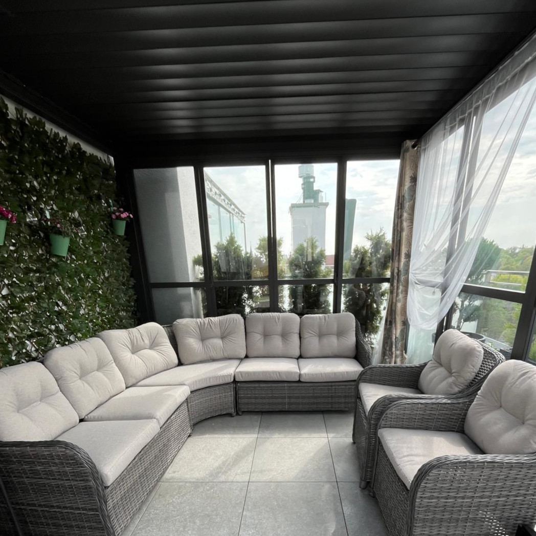 Pergola ogrodowa aluminiowa Premium Anthracite 3x4 - Gutroof zdjęcie realizacji 2