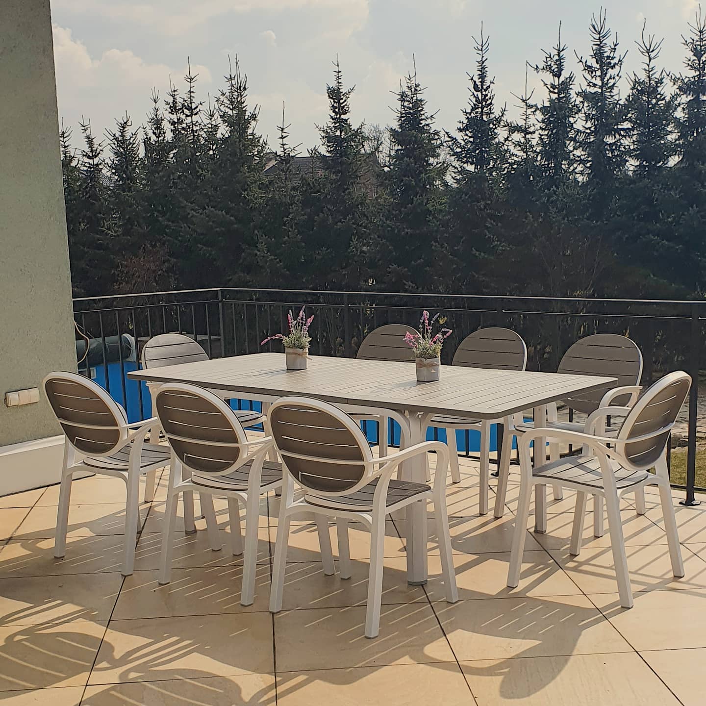 Zestaw ogrodowy Nardi PALMA/ALLORO - 8/210 Bianco Tortora zdjęcie realizacji 1