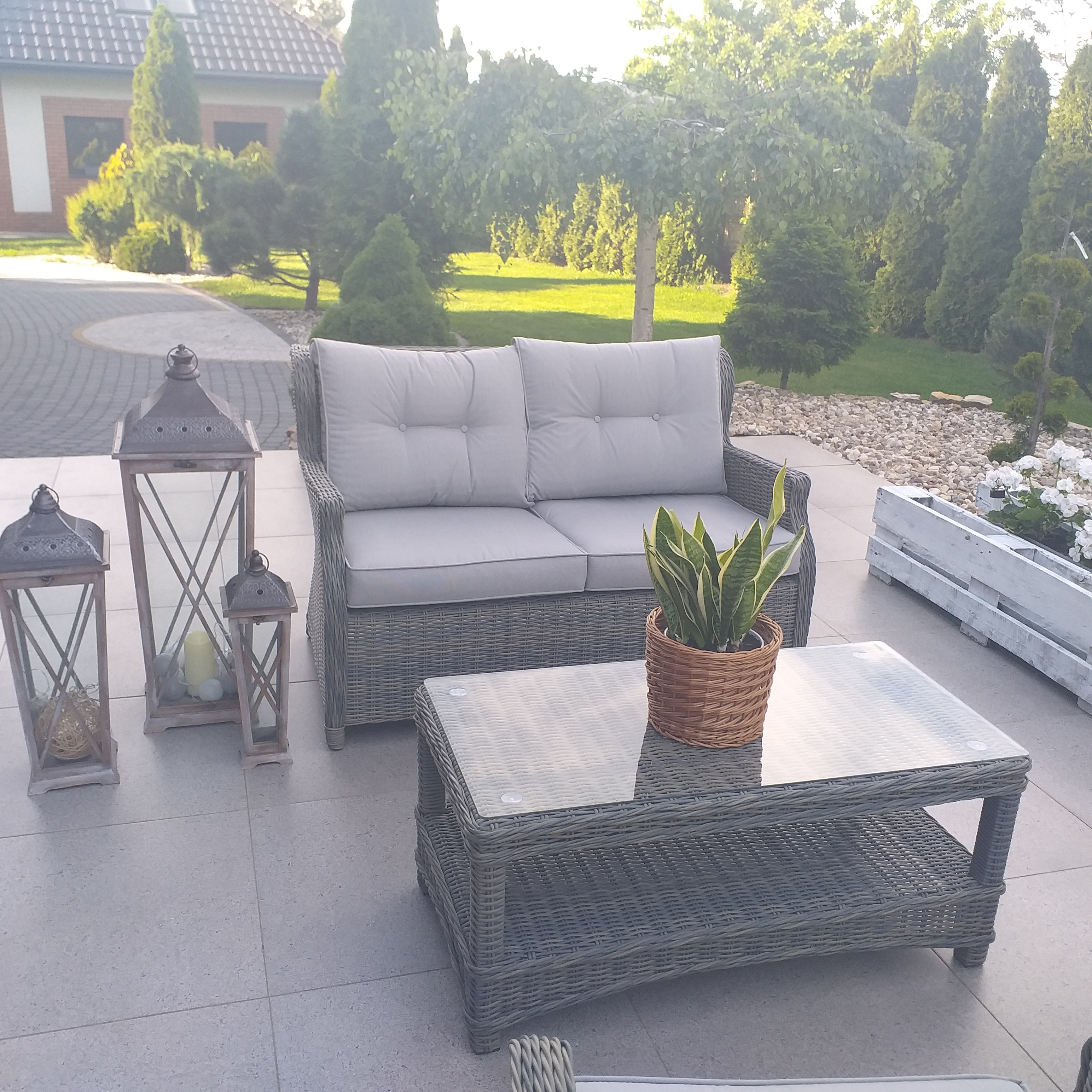 Meble z technorattanu TRIVENTO 2 Stone Grey zdjęcie realizacji 1