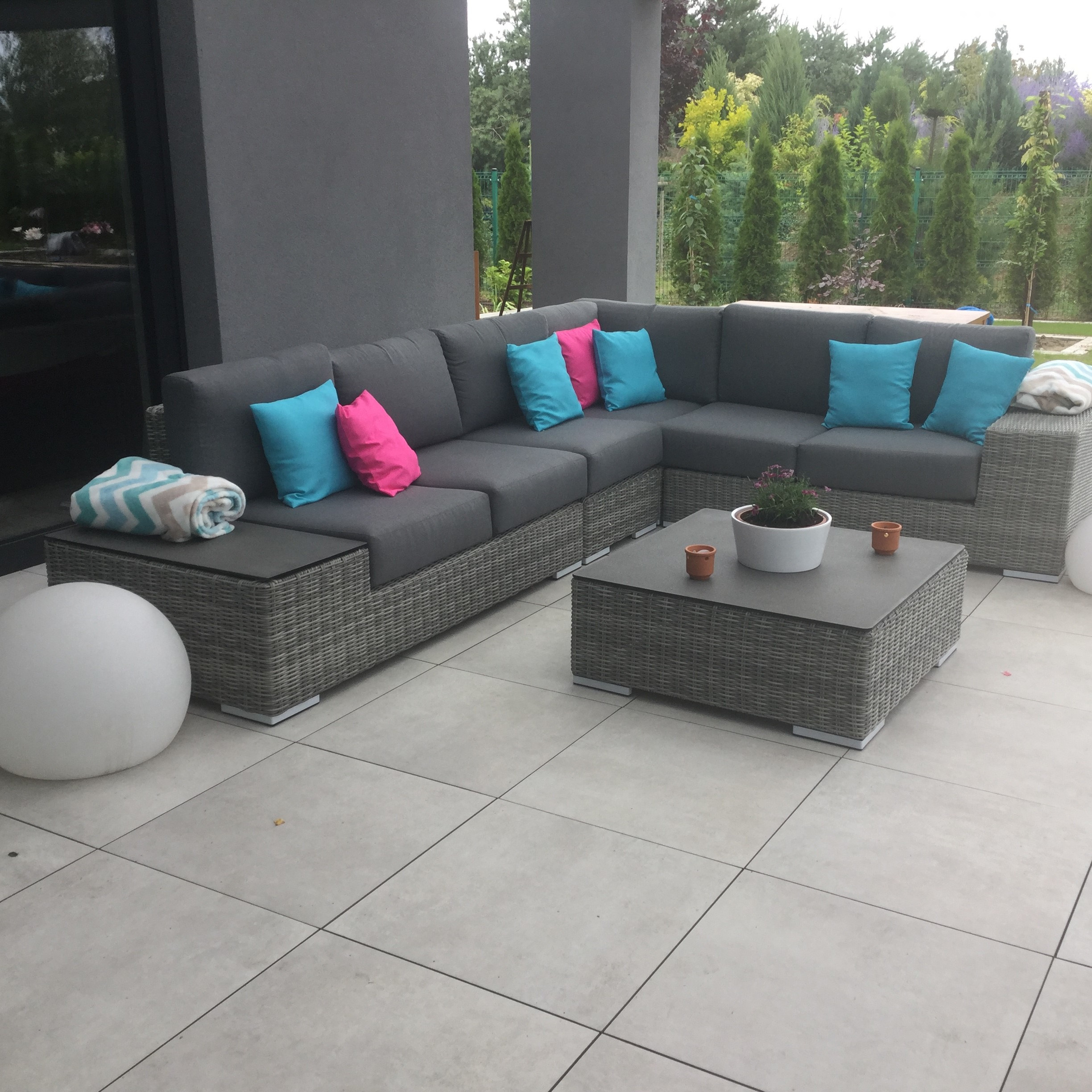 Narożnik technorattan AVOCADO STONE Stone Grey zdjęcie realizacji 2