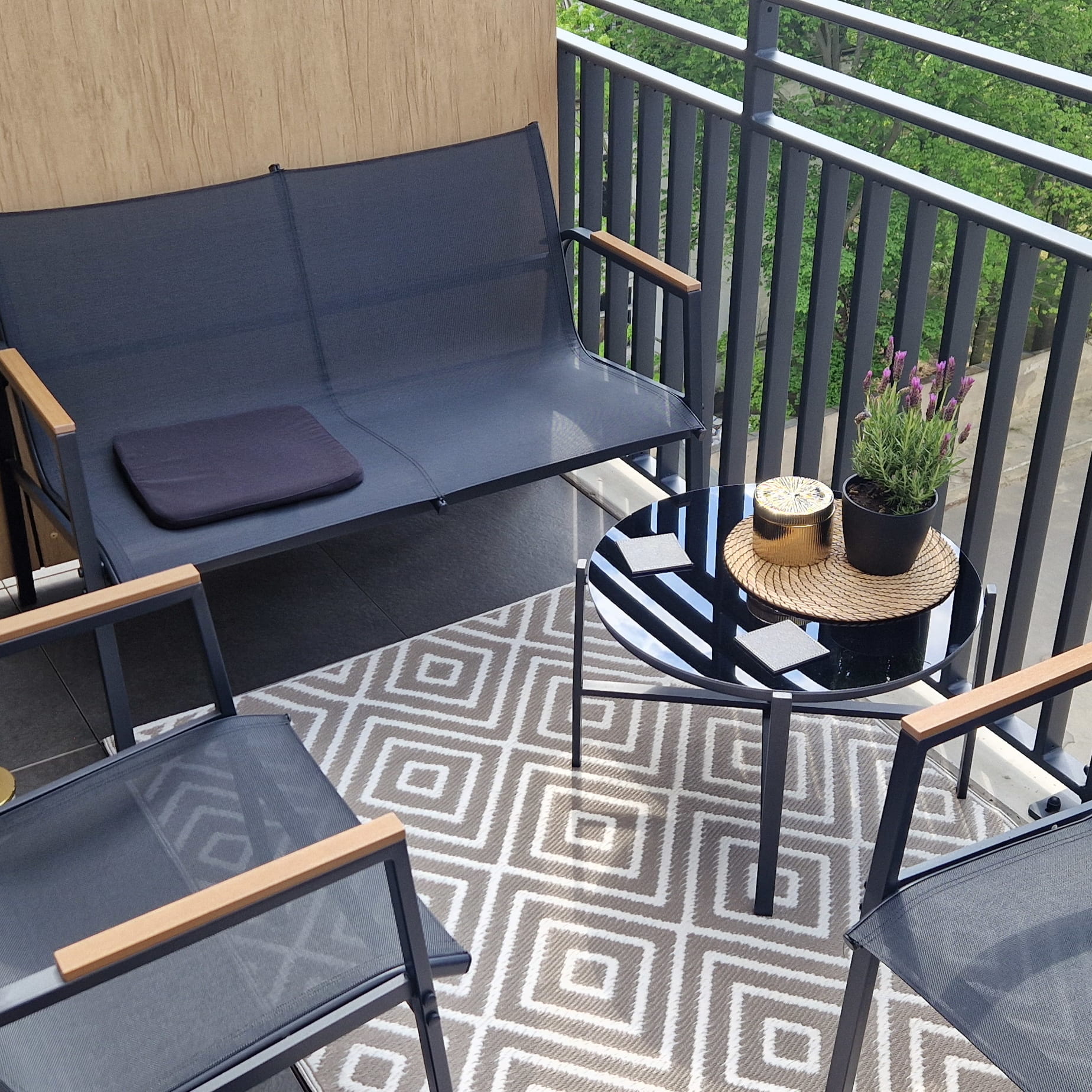Zestaw mebli MANGO CAFFE Black - Bjørkka zdjęcie realizacji 1