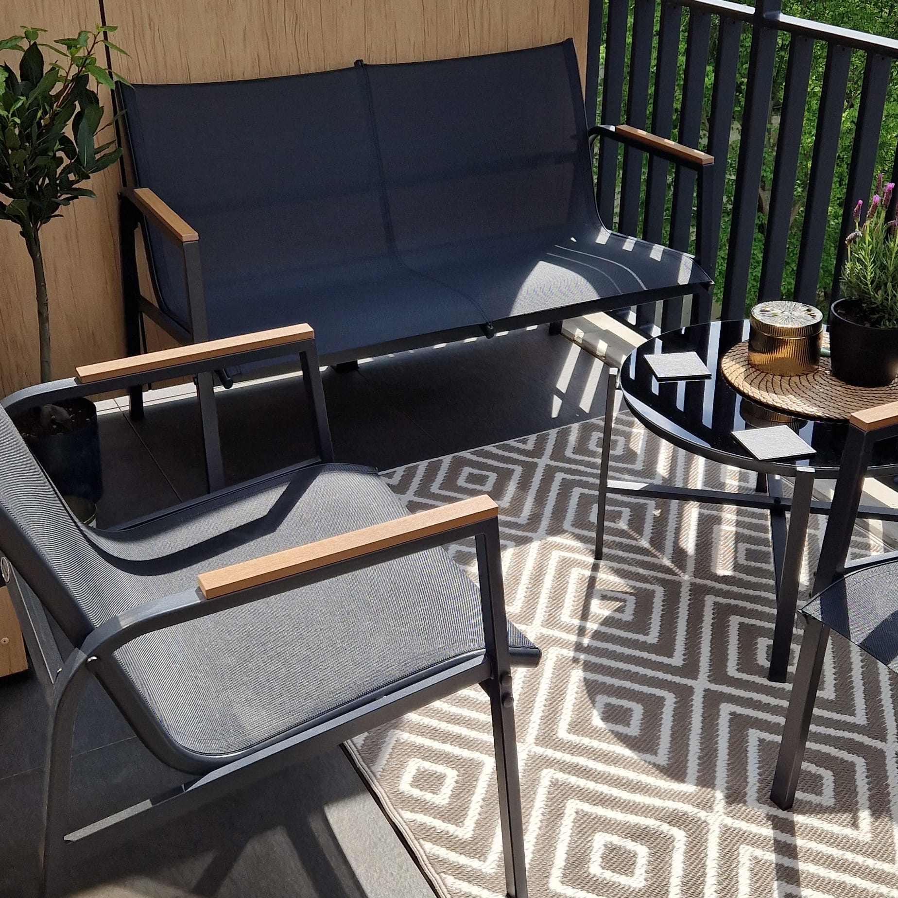 Zestaw mebli MANGO CAFFE Black - Bjørkka zdjęcie realizacji 2