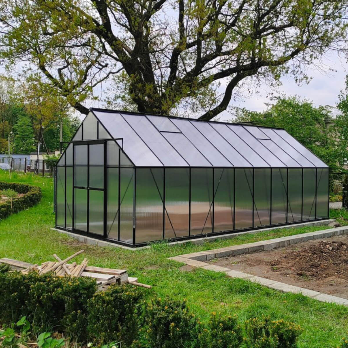 Szklarnia ogrodowa z poliwęglanu Slide-In NEW 305x489cm Black - Cultivo zdjęcie realizacji 9
