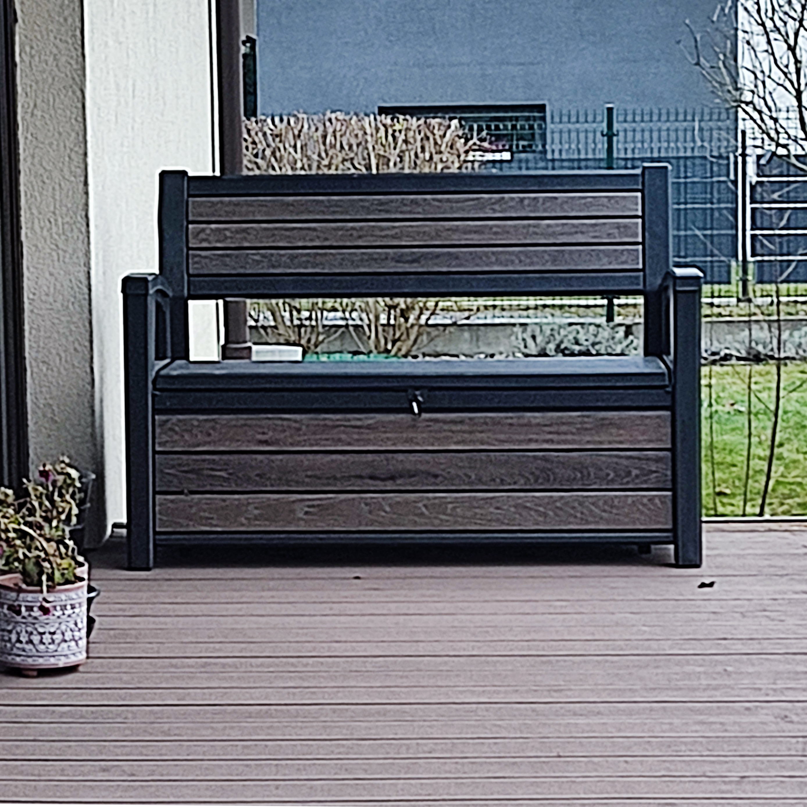 Skrzynia/Ławka Keter Deco Garden 227L Walnut zdjęcie realizacji 5