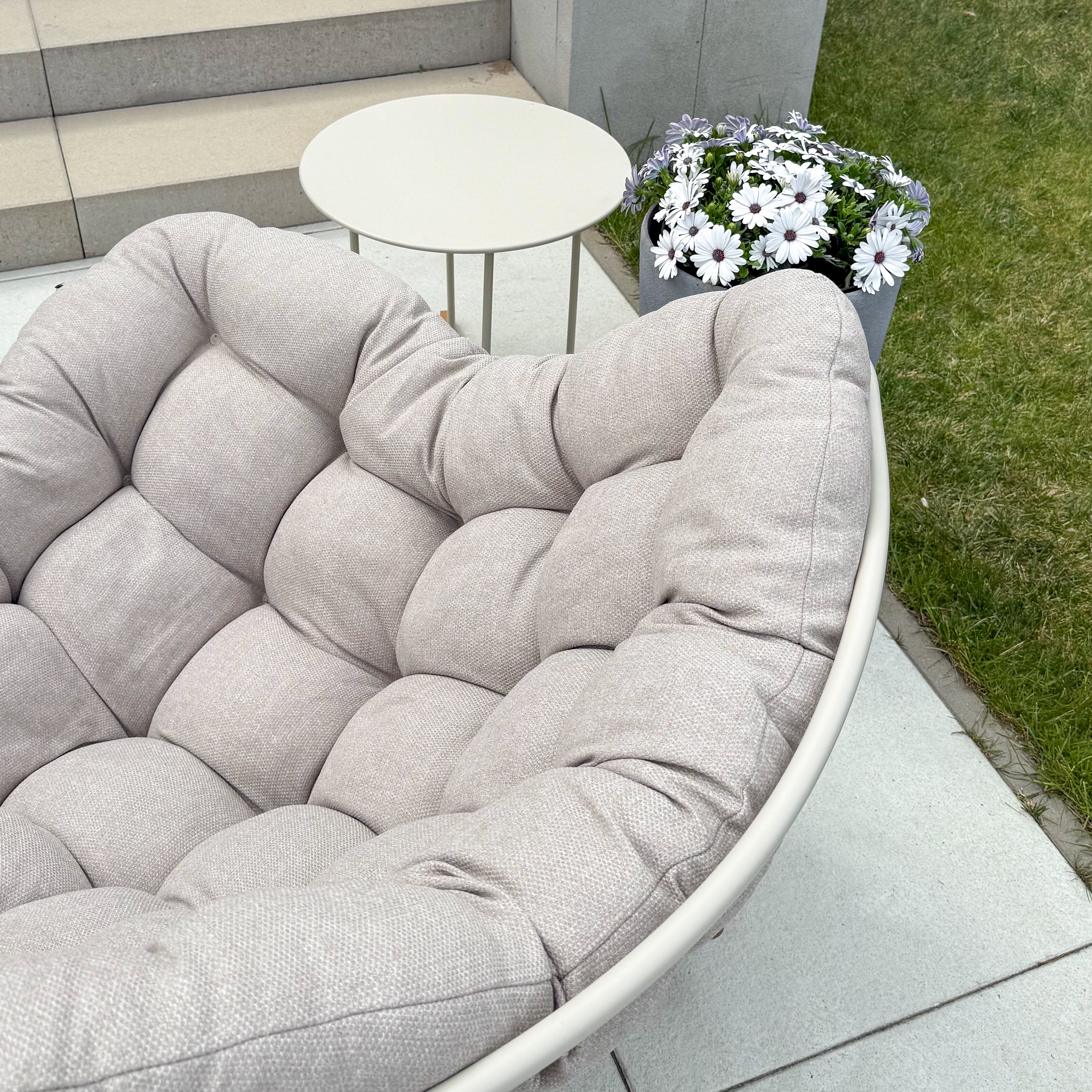 Fotel bujany RONDA Light Beige - BJORKKA zdjęcie realizacji 4